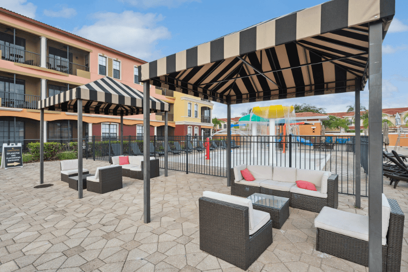 Tampa Condo: 13941 Clubhouse Dr