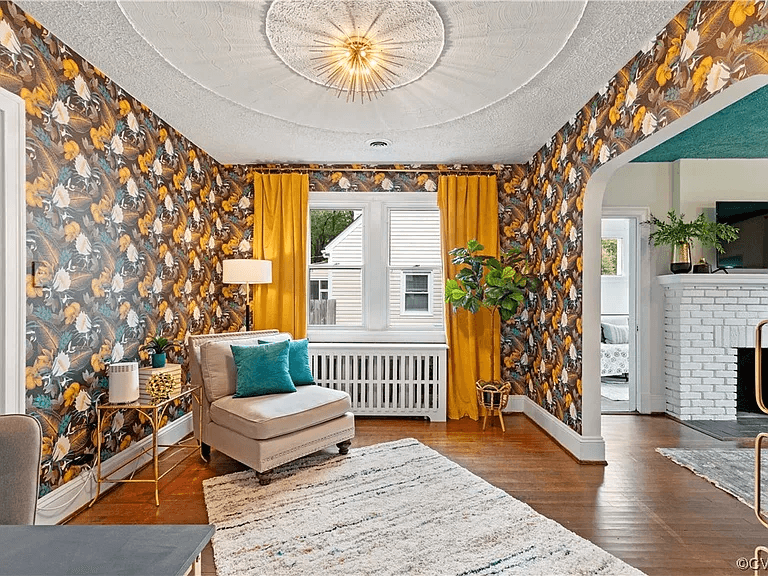 RICHMOND House: 3704 Patrick Ave