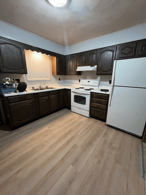 Sullivan Apartment: 421 S Grant St.