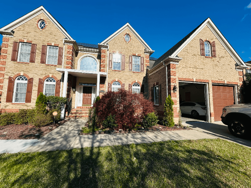 Upper Marlboro House: 15506 Symondsbury Way