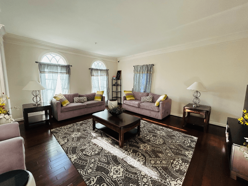 Upper Marlboro House: 15506 Symondsbury Way