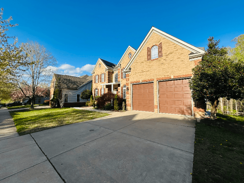 Upper Marlboro House: 15506 Symondsbury Way