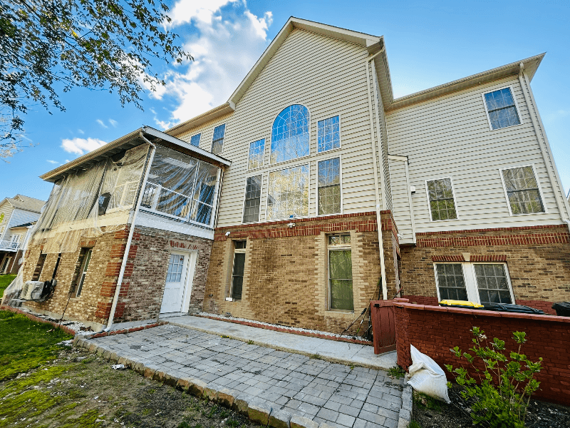 Upper Marlboro House: 15506 Symondsbury Way