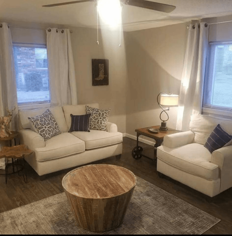 Yukon Apartment: 1000 S Cornwell Drive