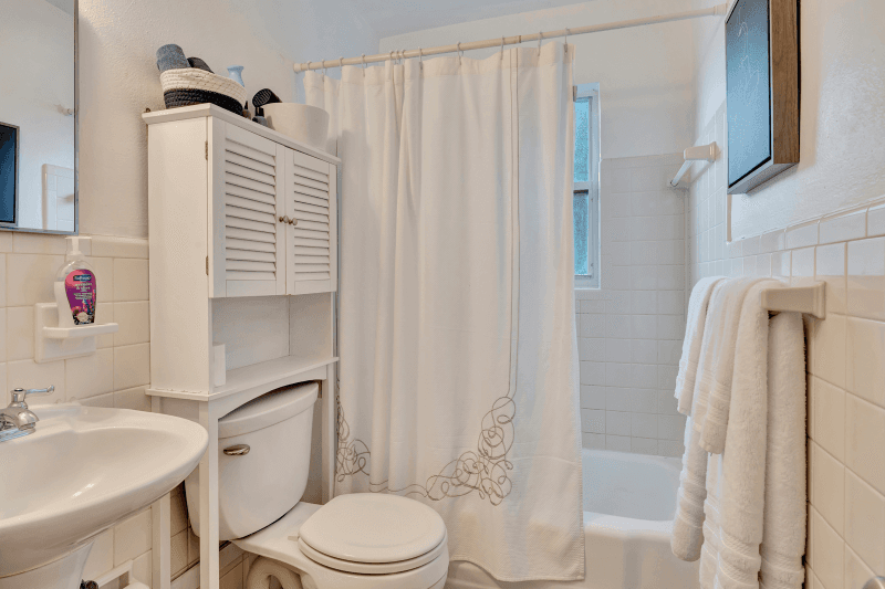Vero Beach Apartment: 720 Lantana Ln