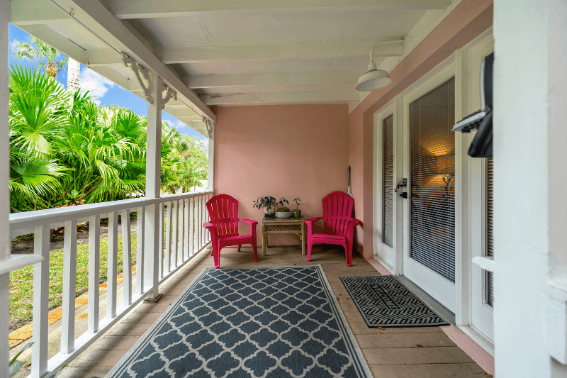 Vero Beach Apartment: 720 Lantana Ln