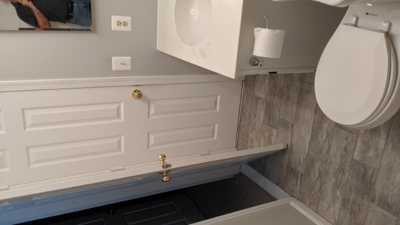 Leesburg Condo: 1002 Foxhunt Ter NE