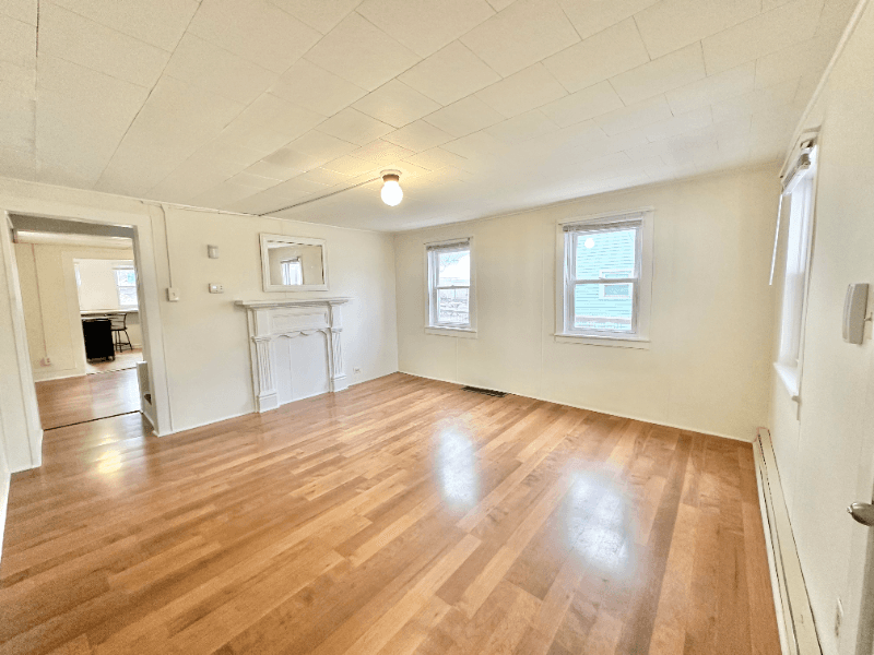 DANVILLE House: 1144 Upper Mulberry St