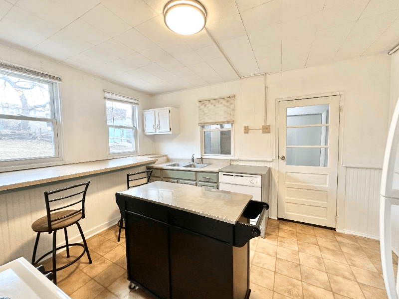 DANVILLE House: 1144 Upper Mulberry St