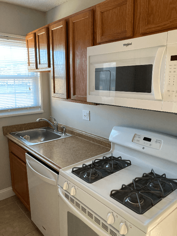 Alexandria Other: 2305 Farrington Ave