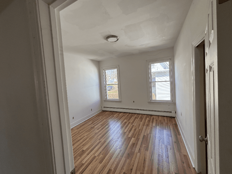 Millbury Condo: 24 Miles street
