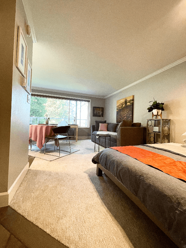 Seattle Condo: 1810 43rd ave E