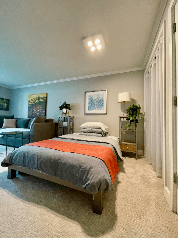Seattle Condo: 1810 43rd ave E