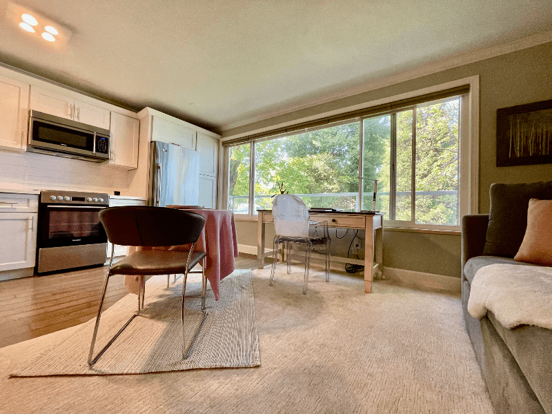 Seattle Condo: 1810 43rd ave E