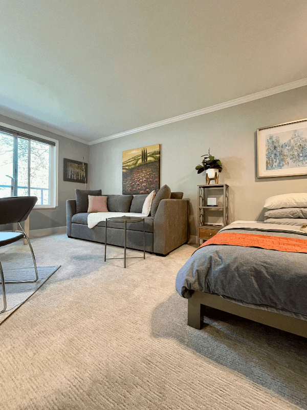 Seattle Condo: 1810 43rd ave E
