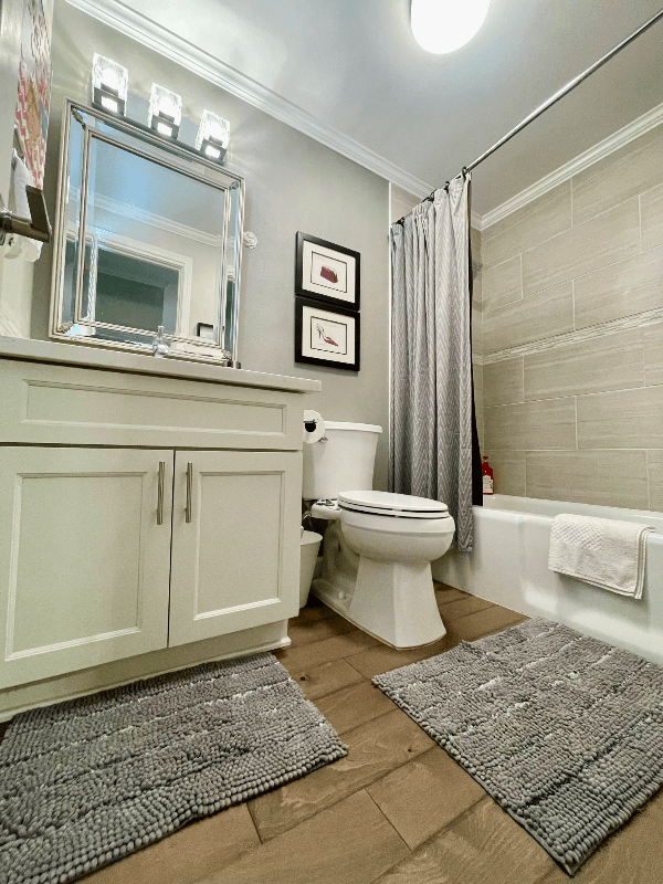 Seattle Condo: 1810 43rd ave E