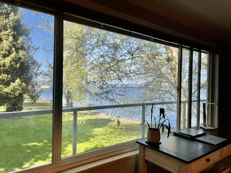 Seattle Condo: 1810 43rd ave E