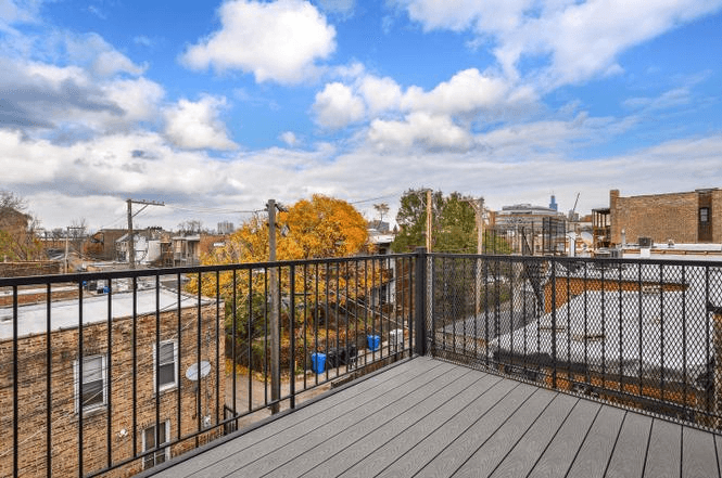 Chicago Other: 2248 W Taylor St, 1