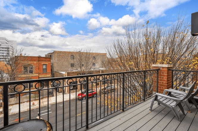 Chicago Other: 2248 W Taylor St, 1