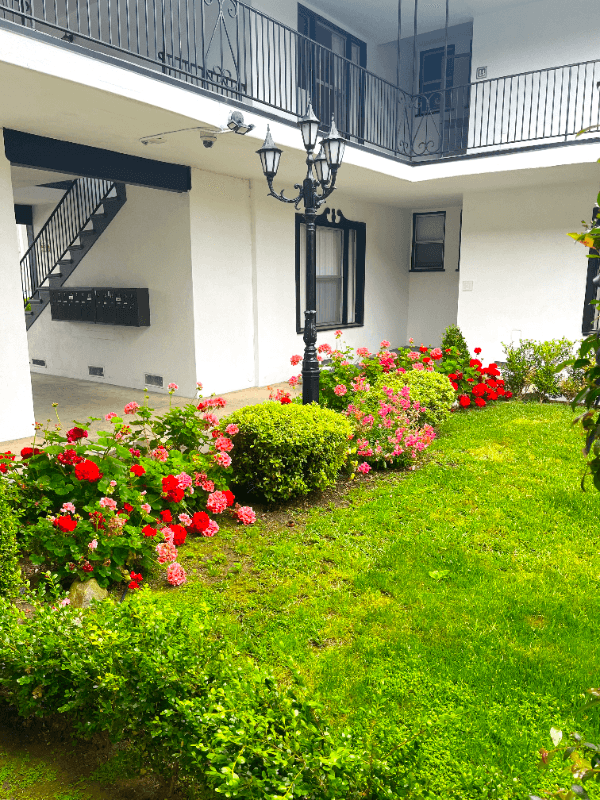 Pasadena Apartment: 170 S Chester