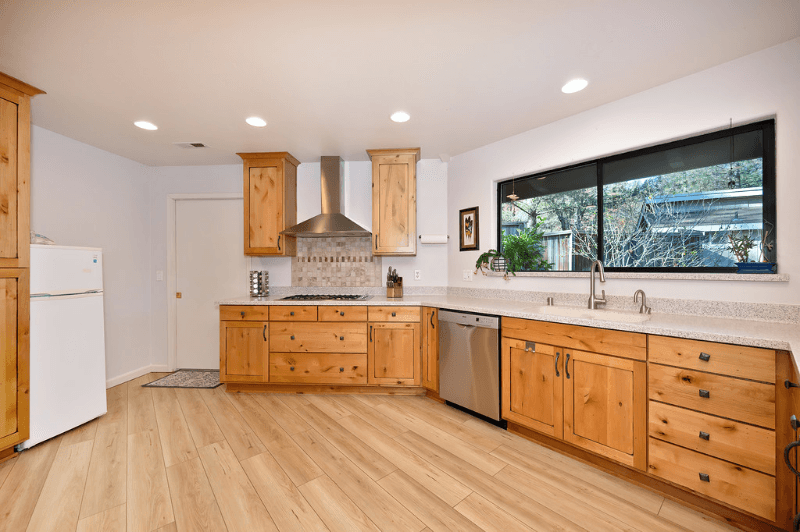 Grass Valley House: 19813 Casa Loma Dr