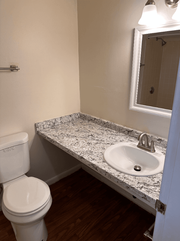 Amherst Apartment: 10 Belchertown Road #4
