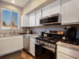 Woodland Park Townhome: 530 E. Grace Ave.