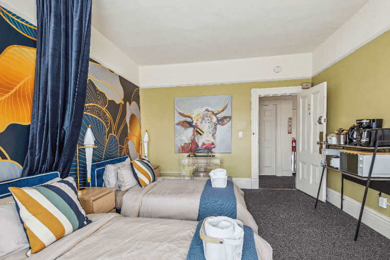 Berkeley Apartment: 2332 Fulton St.