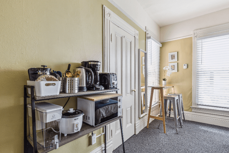 Berkeley Apartment: 2332 Fulton St.