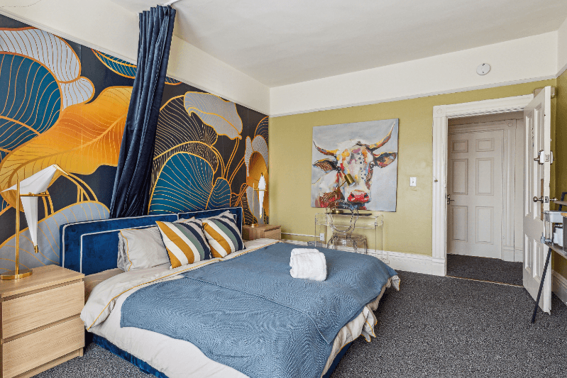 Berkeley Apartment: 2332 Fulton St.