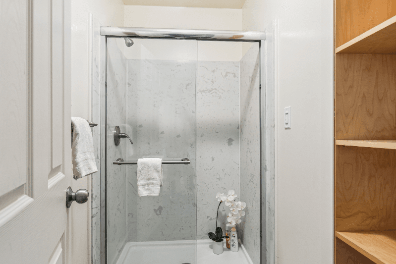 Berkeley Apartment: 2332 Fulton St.