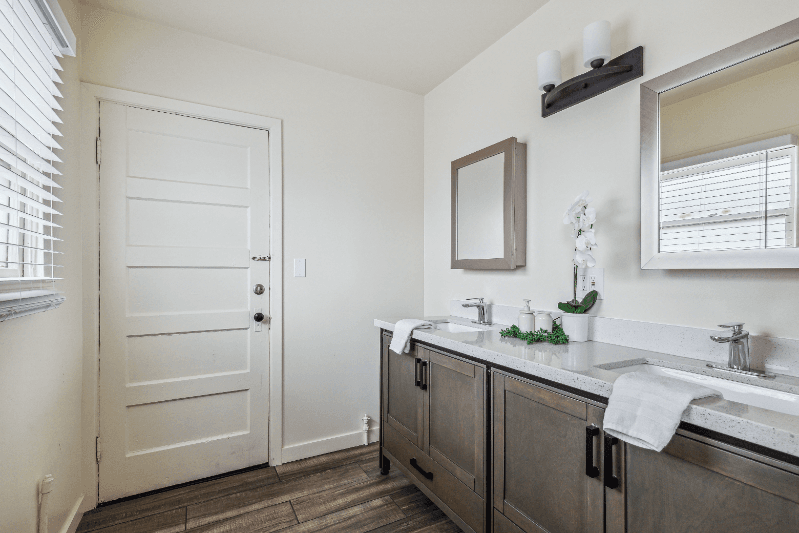 Berkeley Apartment: 2332 Fulton St.