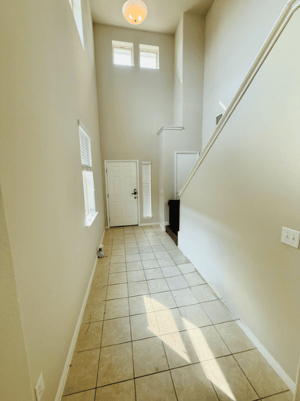 Buda Single Room: 400 Eagle Brook Ln