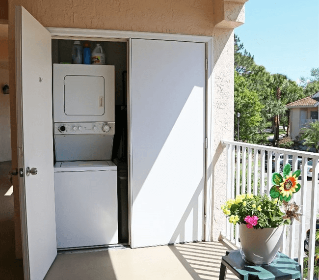 Port St Lucie House: 10045 Perfect Dr