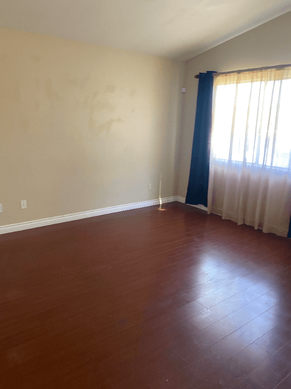 Lake Elsinore House: 16502 Mango Way