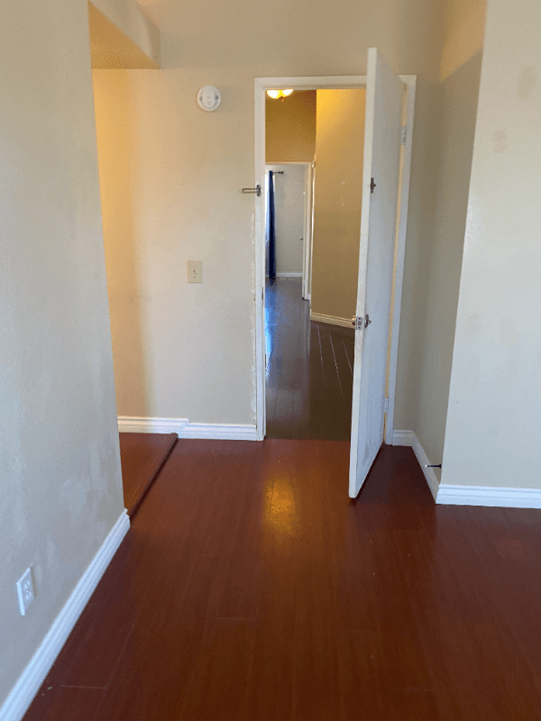 Lake Elsinore House: 16502 Mango Way