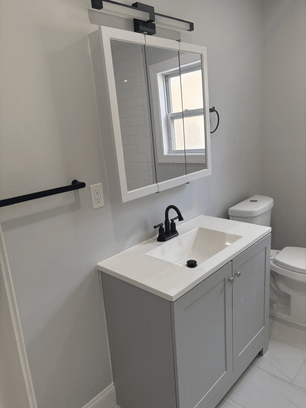 Garfield Apartment: 400 Midland Ave