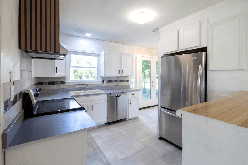 Killeen House: 901 Conder St