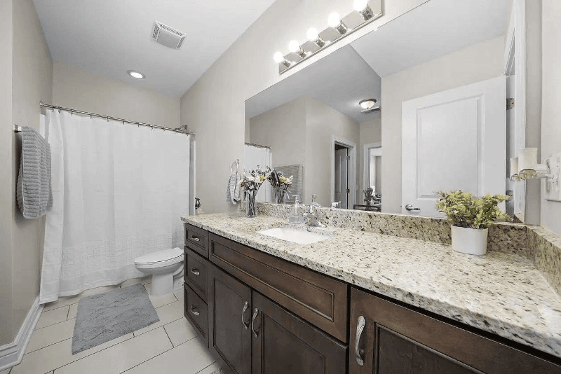CHICAGO Other: 6614 W 65th St
