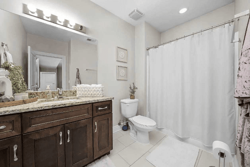 CHICAGO Other: 6614 W 65th St
