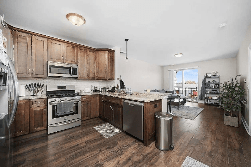 CHICAGO Other: 6614 W 65th St