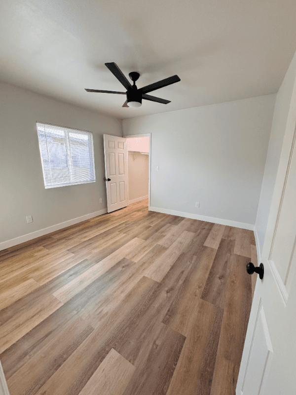 Los Angeles House: 6321 Denver Ave
