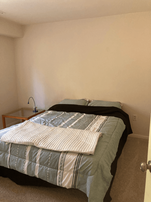 Bethesda Apartment: 7608 Carteret Rd