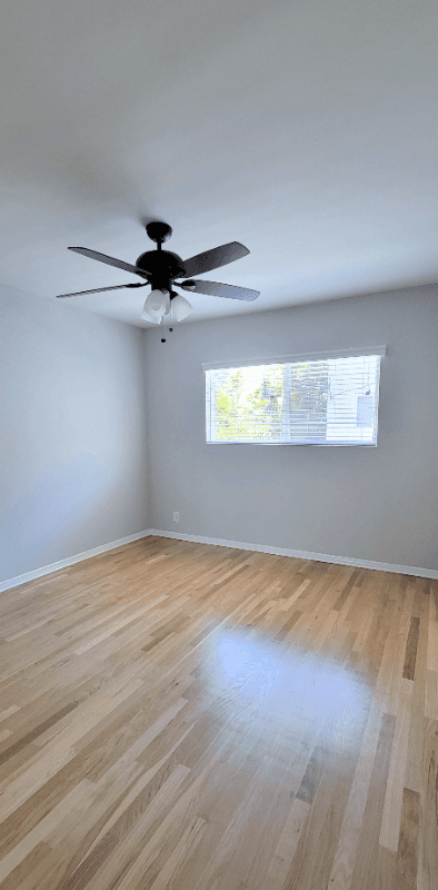Los Angeles Apartment: 1802 N Wilton Place