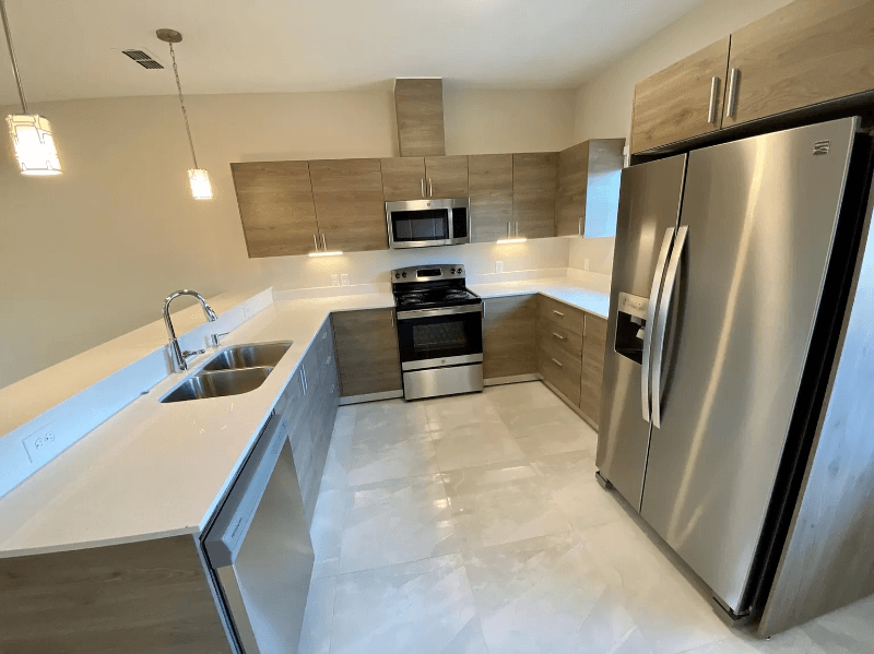 Edinburg Townhome: 404 Newport Ave