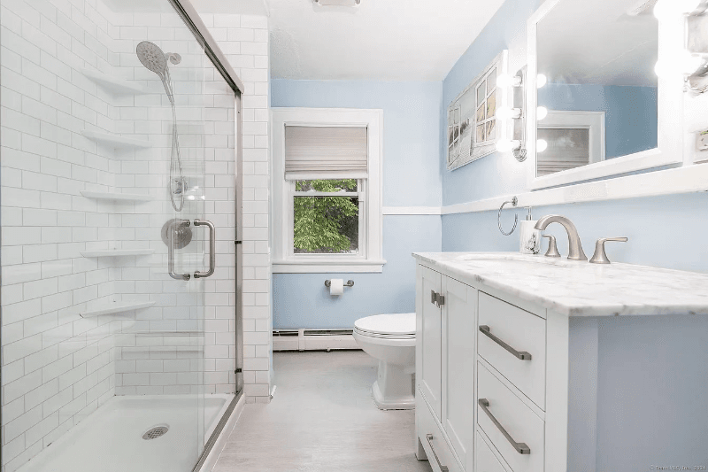 Vernon House: 29 1/2 Mountain Street