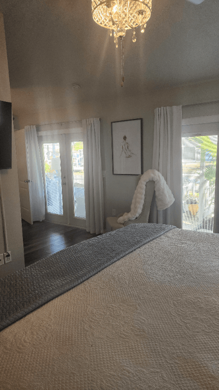 Palm Harbor House: 16 Citrus Drive