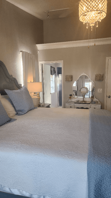 Palm Harbor House: 16 Citrus Drive