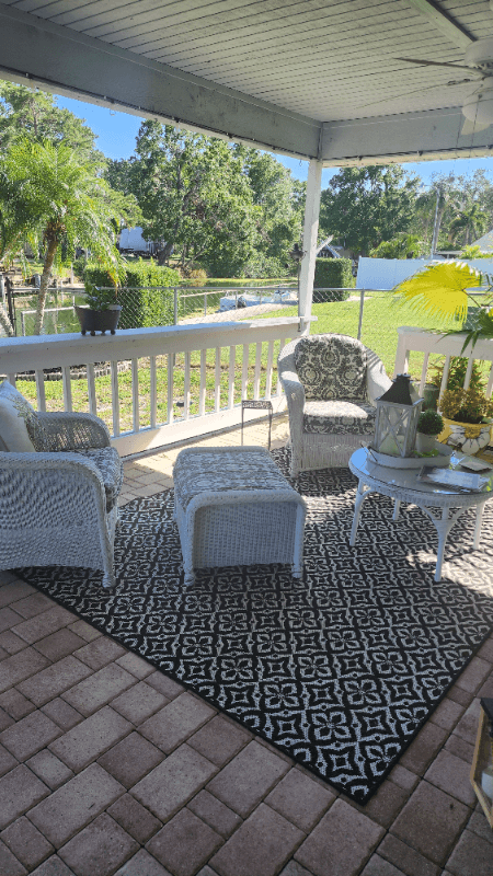 Palm Harbor House: 16 Citrus Drive