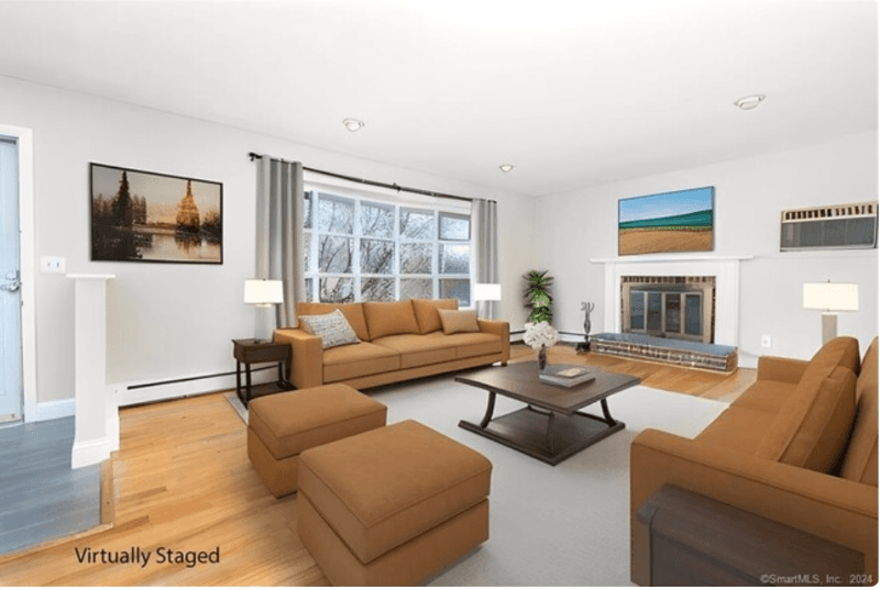 Danbury House: 21 Henso Dr